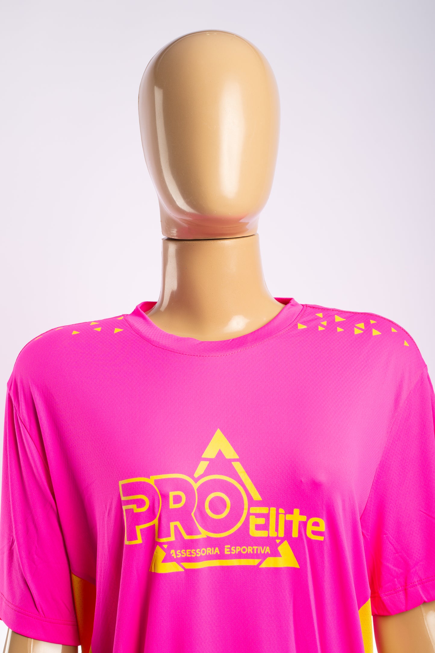 Camiseta baby look manga curta rosa