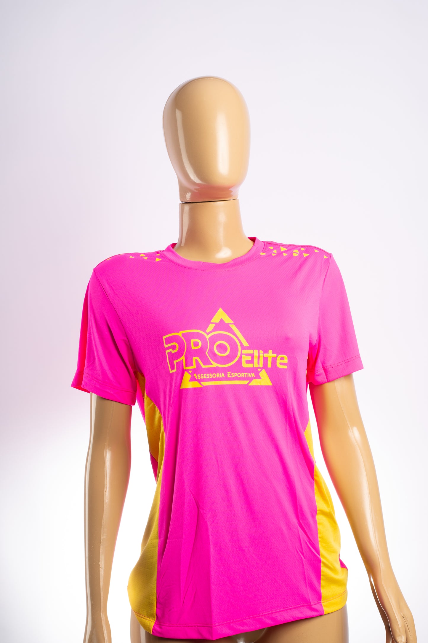 Camiseta baby look manga curta rosa