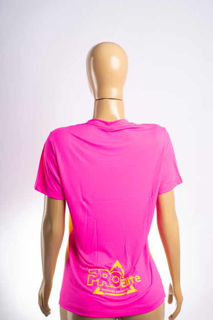 Camiseta baby look manga curta rosa